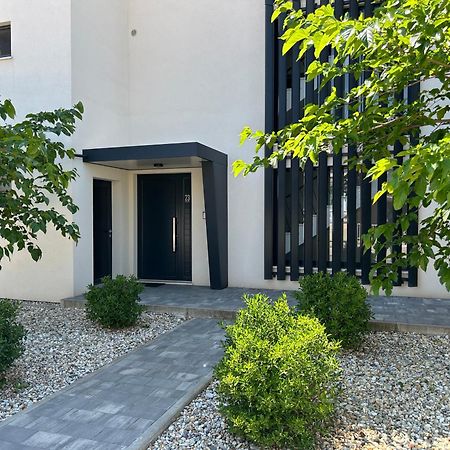 Apartment Oris, Private Parking, Garden Zadar Extérieur photo
